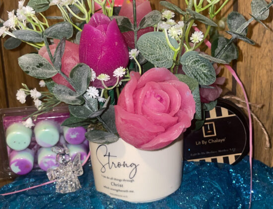 LitbyChalaye’ Homemade candles and wax melts